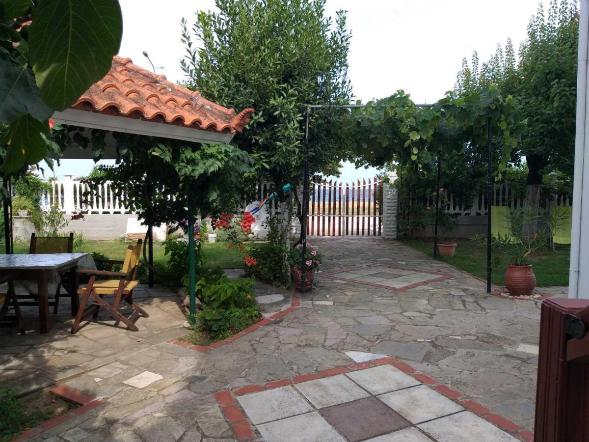 Vrasná Villa Iris מראה חיצוני תמונה