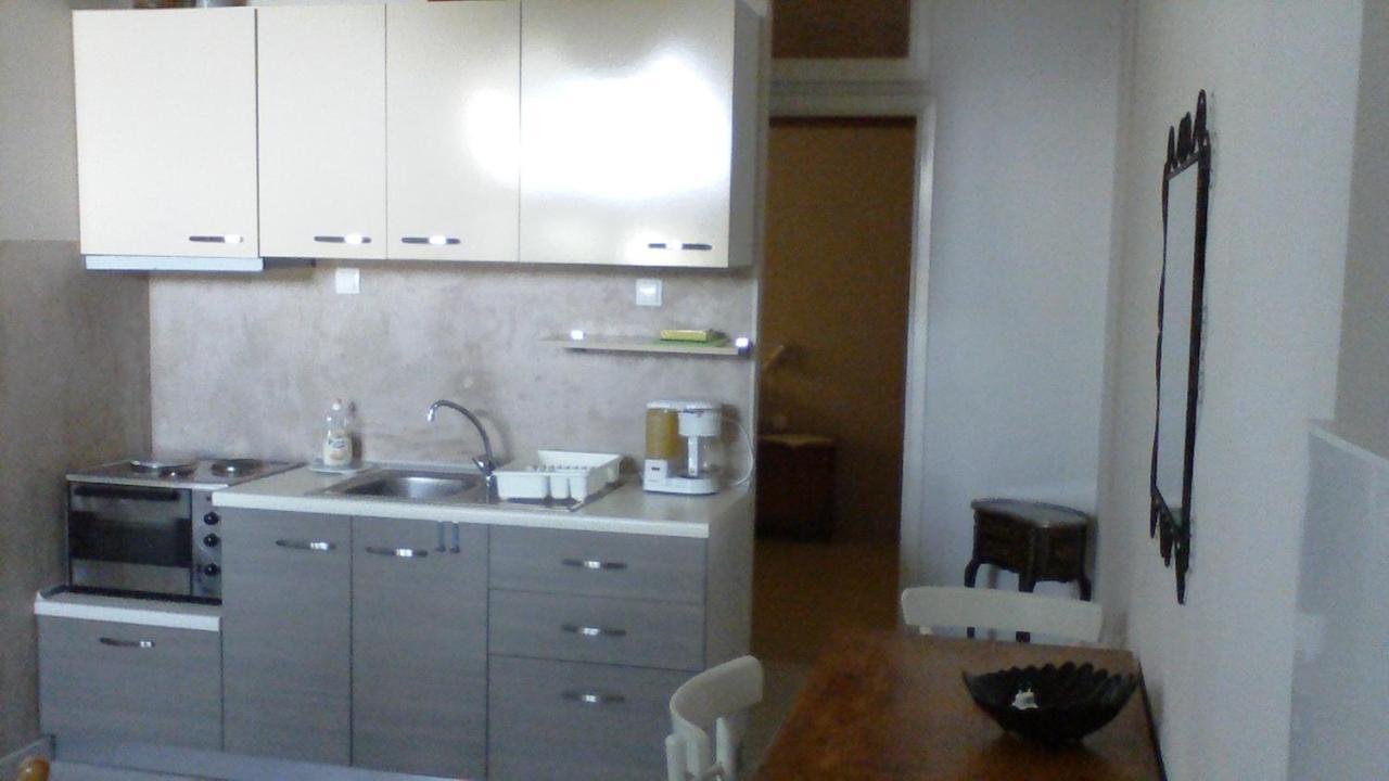 Vrasná Villa Iris מראה חיצוני תמונה